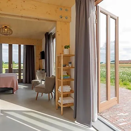 B&B De Groene Bollenschuur 3*