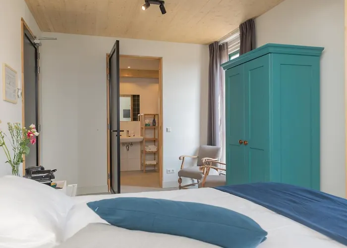 De Groene Bollenschuur Bed & Breakfast Hillegom