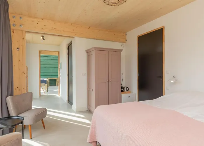 De Groene Bollenschuur Bed & Breakfast Hillegom