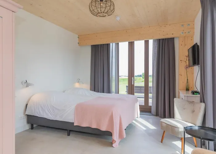 De Groene Bollenschuur Bed & Breakfast Hillegom